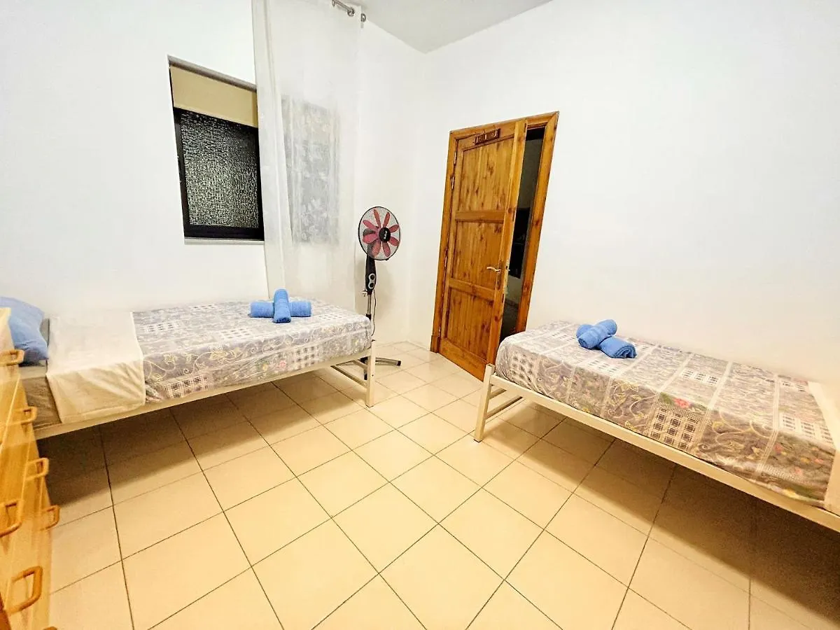 Galileo Rooms Gzira Malta
